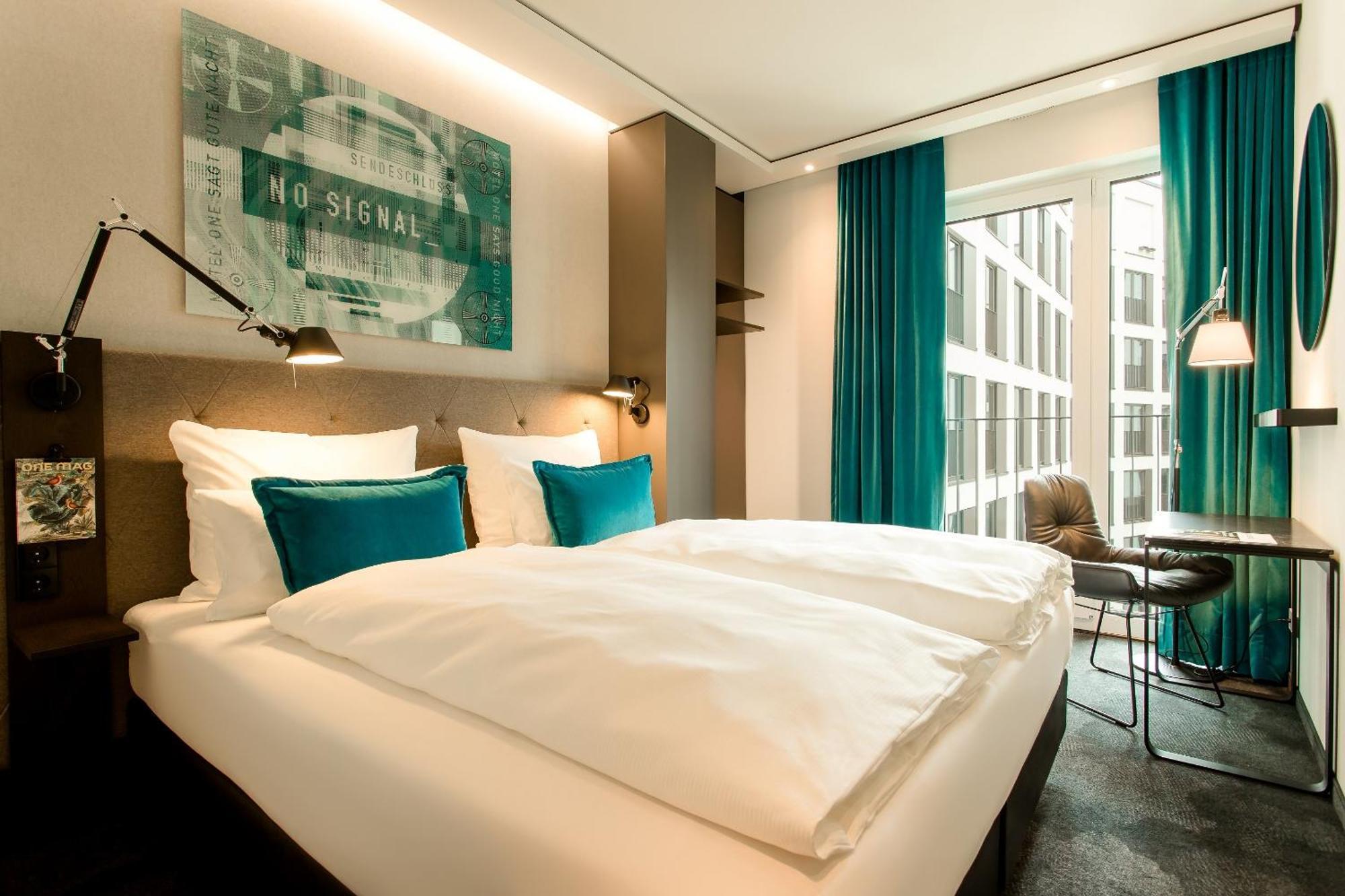 Motel One Koeln-Messe Zewnętrze zdjęcie