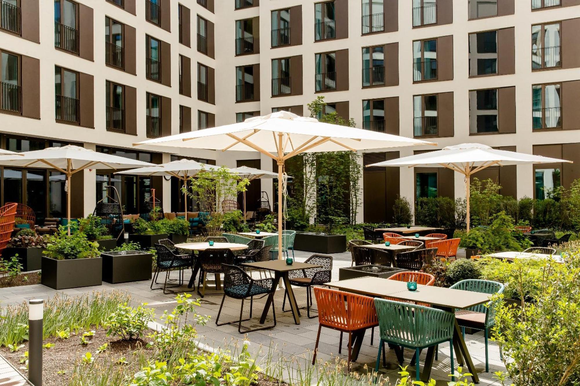 Motel One Koeln-Messe Zewnętrze zdjęcie